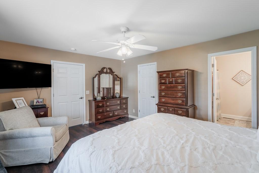 CHATSWORTH, Georgia, 30705, United States, 3 Bedrooms Bedrooms, ,3 BathroomsBathrooms,Residential,For Sale,1965219