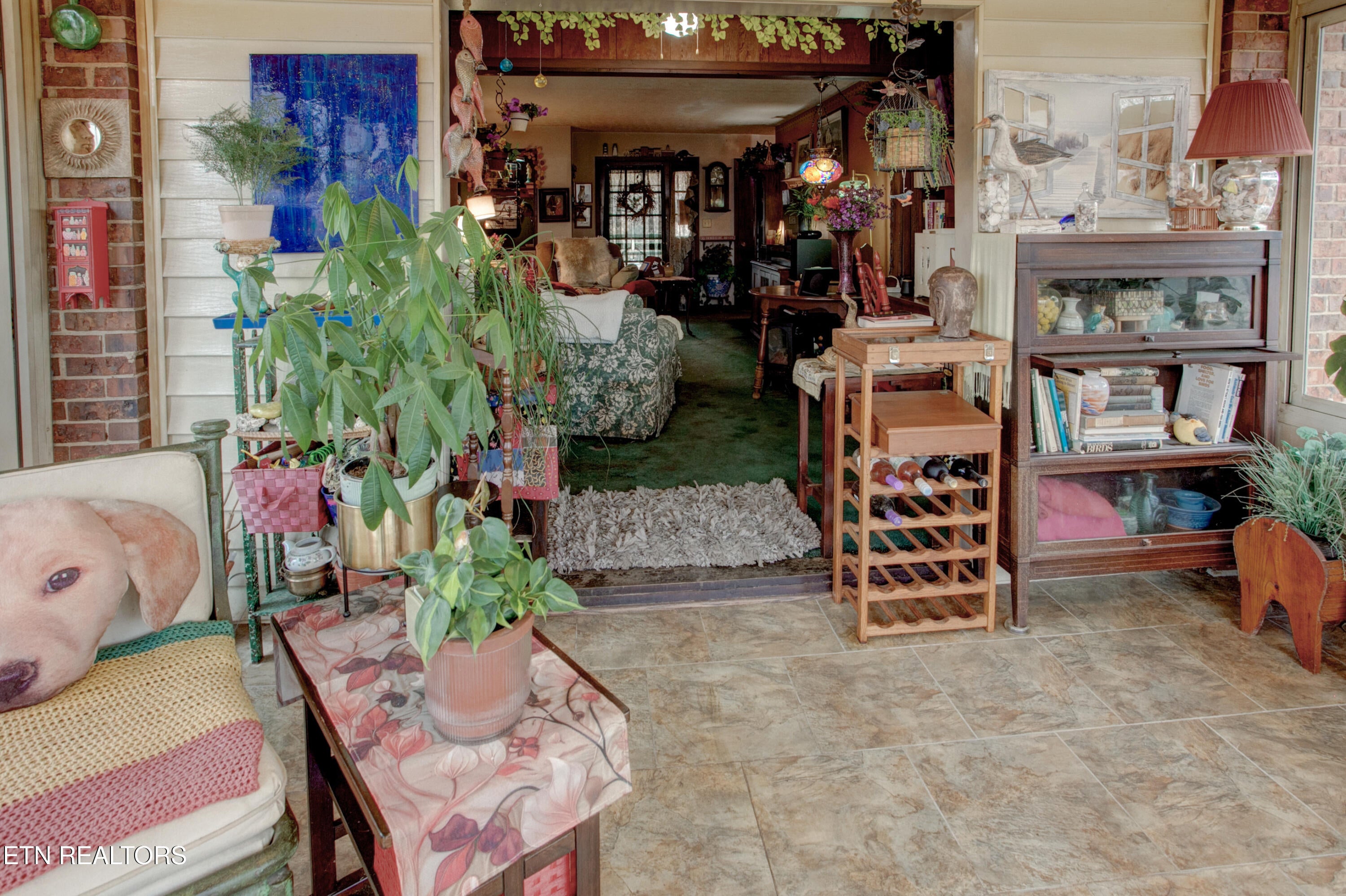 Maryville, Tennessee, 37801, United States, 3 Bedrooms Bedrooms, ,4 BathroomsBathrooms,Residential,For Sale,1994360