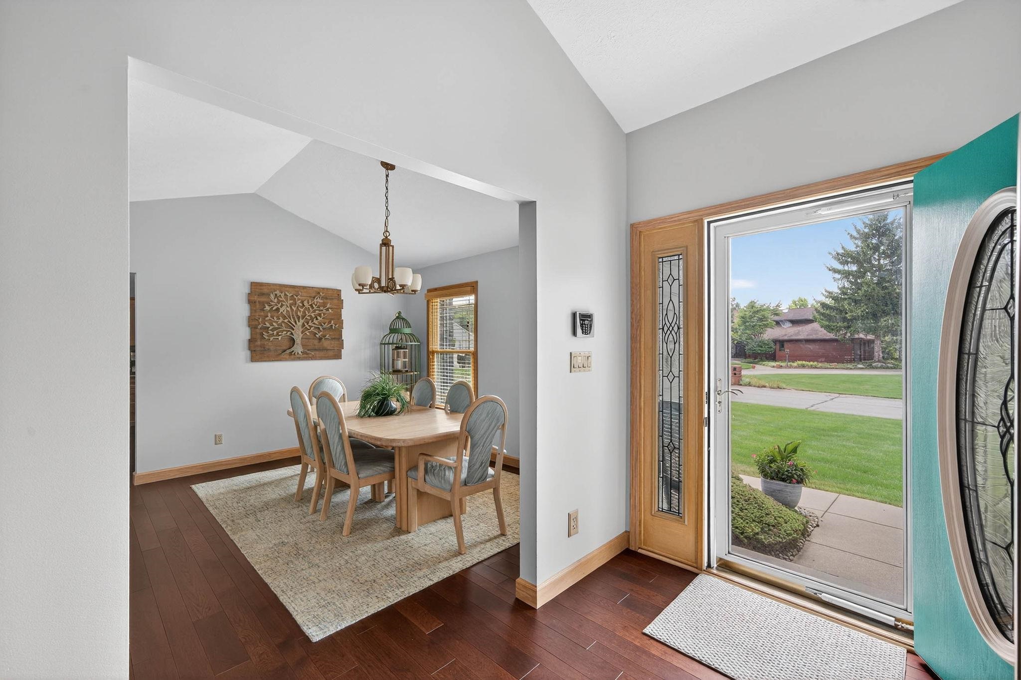 Elkhart, Indiana, 46514, United States, 3 Bedrooms Bedrooms, ,3 BathroomsBathrooms,Residential,For Sale,1919905