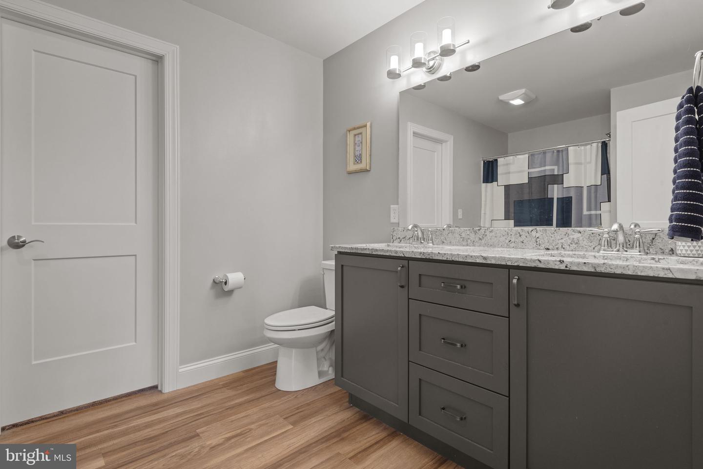 Lititz, Pennsylvania, 17543, United States, 4 Bedrooms Bedrooms, ,3 BathroomsBathrooms,Residential,For Sale,1905987