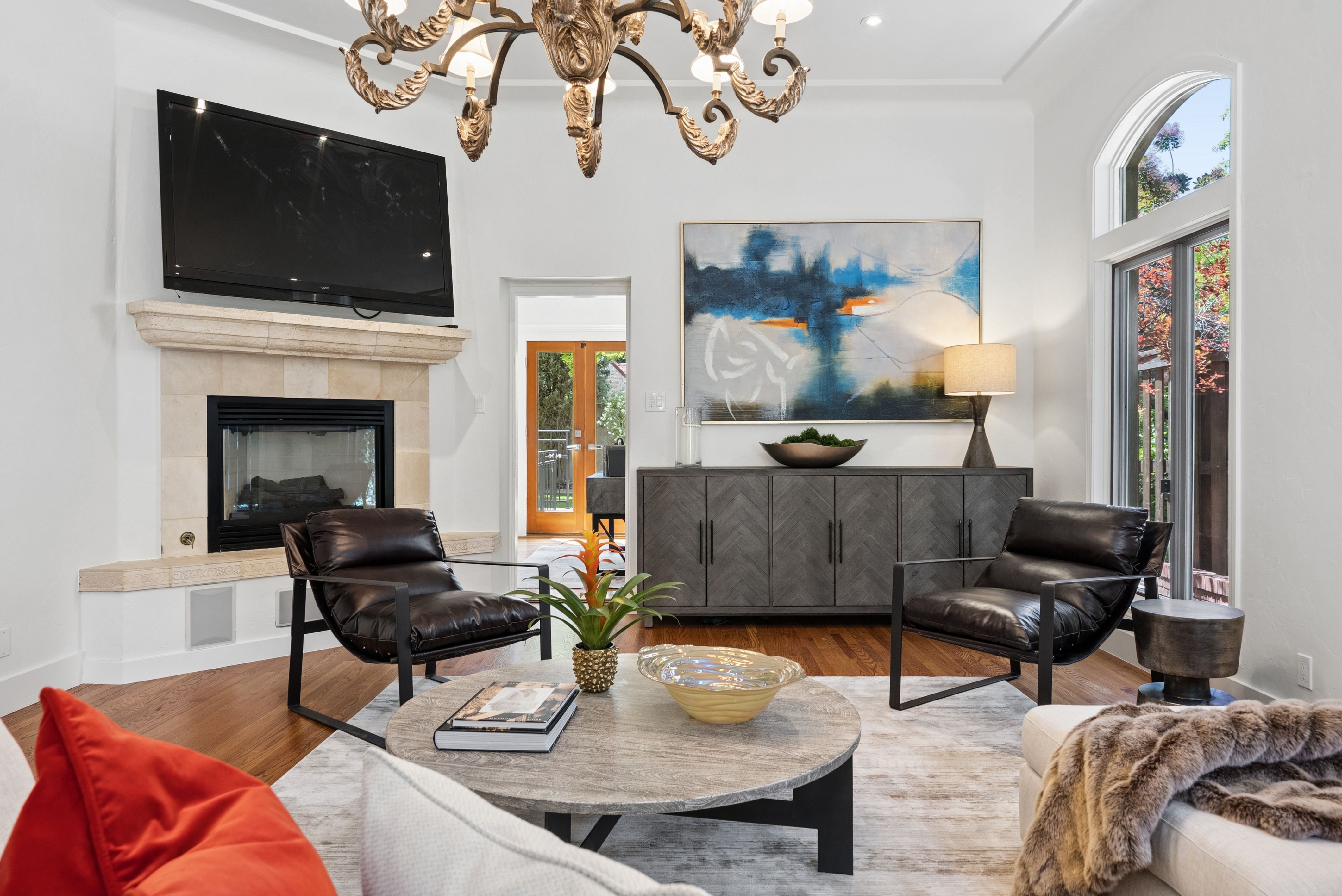  Exceptional Spanish-Inspired Residence - 物件實景