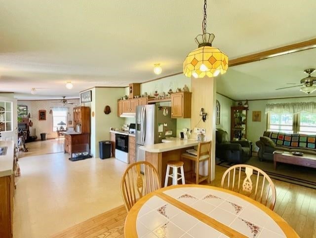 Rochester, New Hampshire, 03868, United States, 3 Bedrooms Bedrooms, ,2 BathroomsBathrooms,Residential,For Sale,1898297