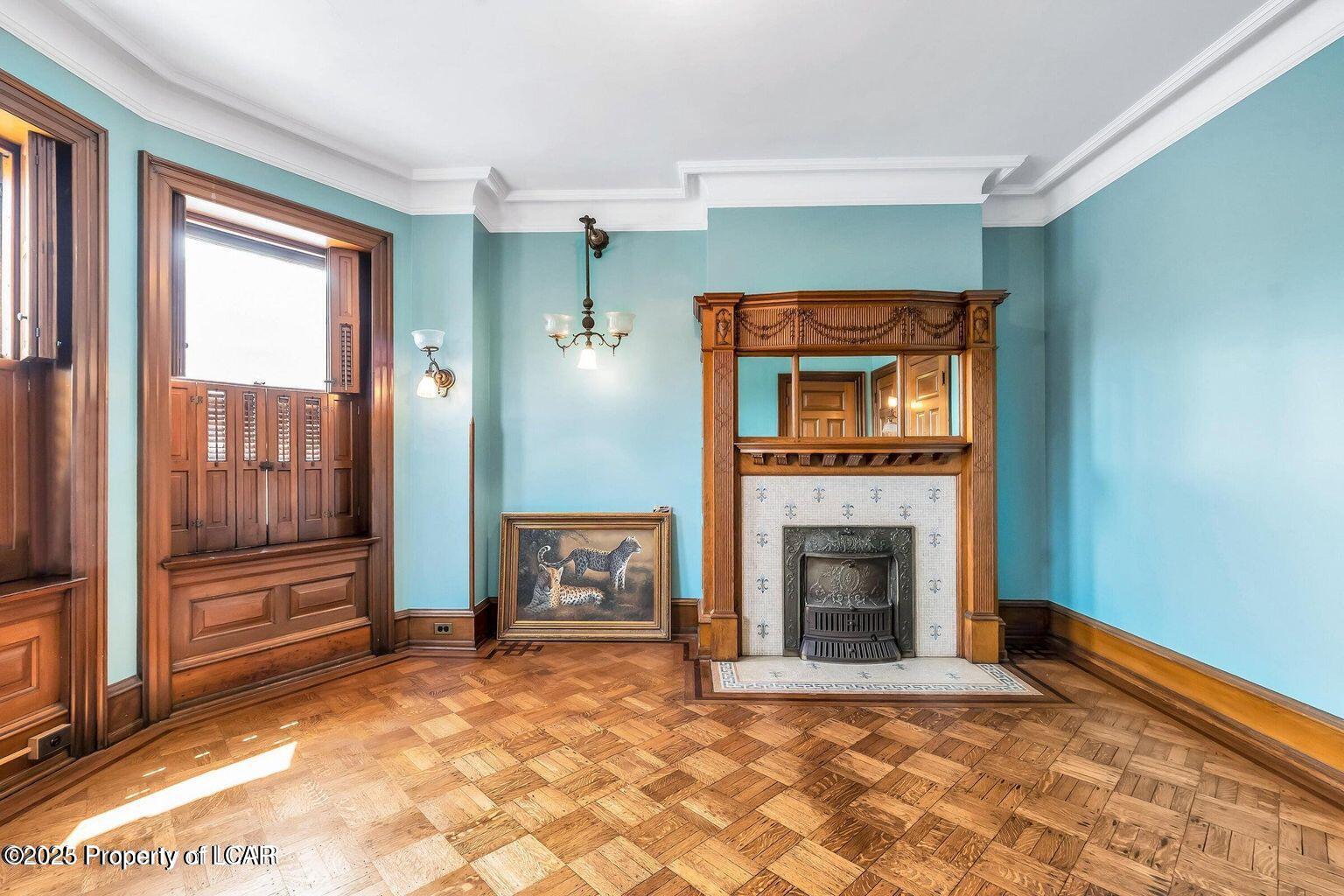 Wilkes-Barre, Pennsylvania, 18701, United States, 7 Bedrooms Bedrooms, ,3 BathroomsBathrooms,Residential,For Sale,1982709