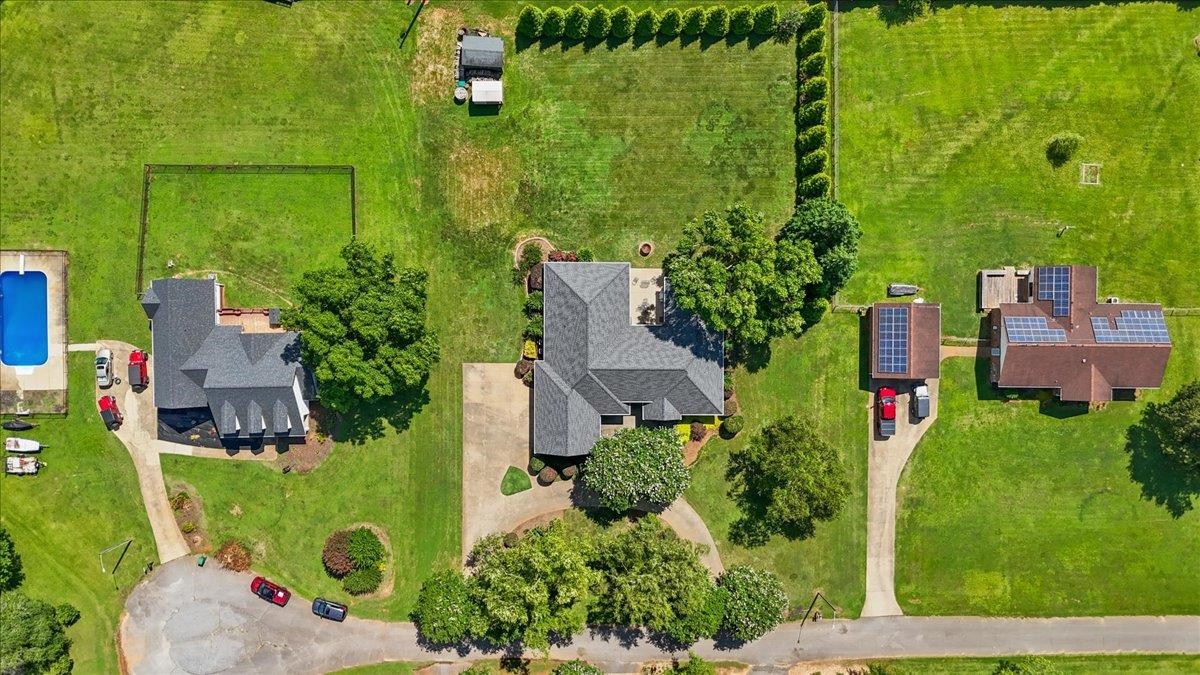 Cowpens, South Carolina, 29330, United States, 5 Bedrooms Bedrooms, ,3 BathroomsBathrooms,Residential,For Sale,1915597
