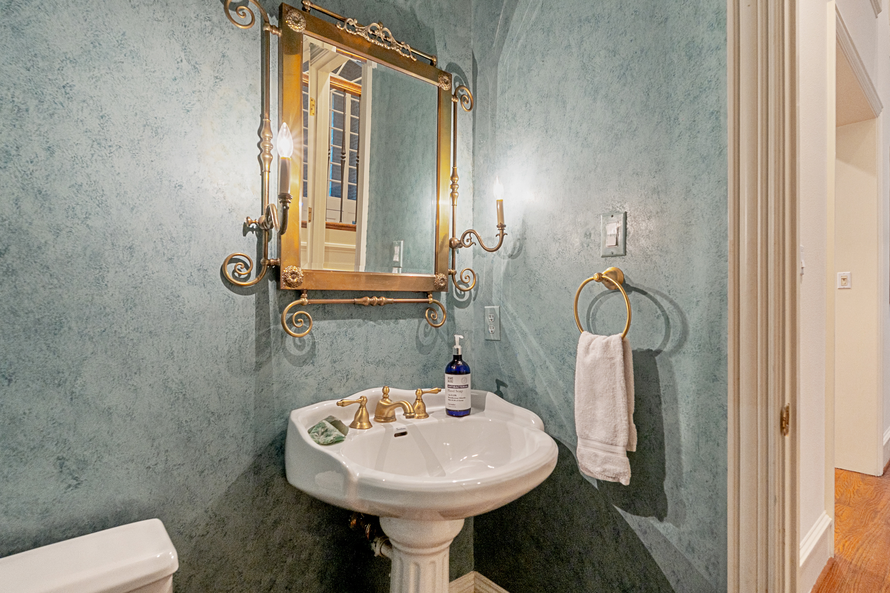  Extraordinary Living Awaits You in Glen Lakes - 物件實景