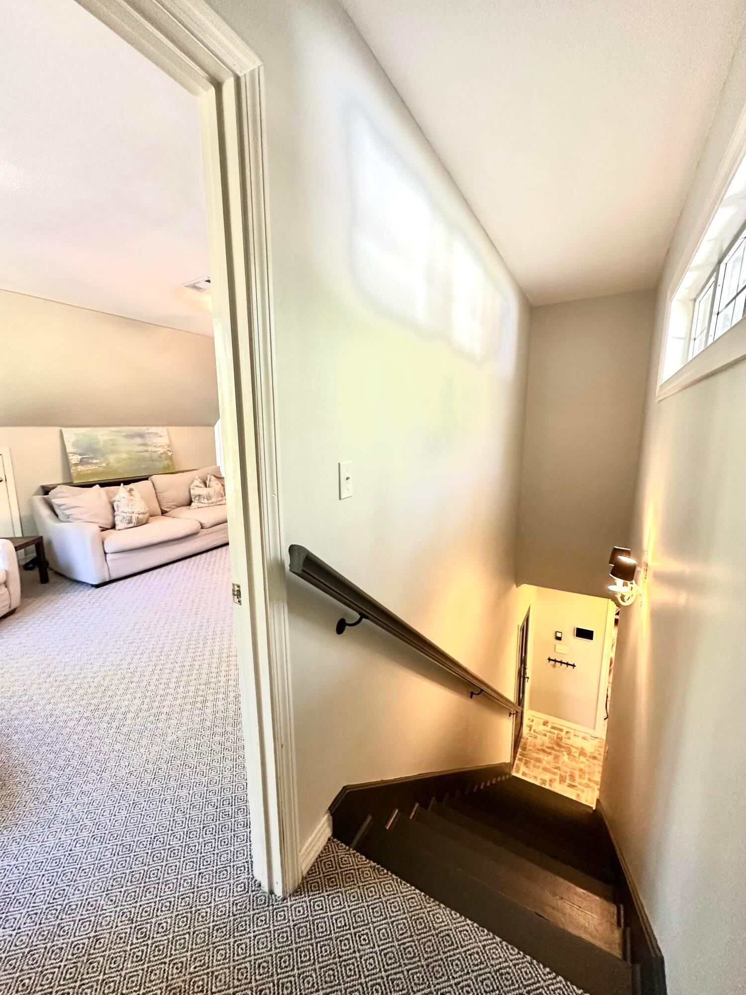 Tupelo, Mississippi, 38804, United States, 4 Bedrooms Bedrooms, ,4 BathroomsBathrooms,Residential,For Sale,1961666