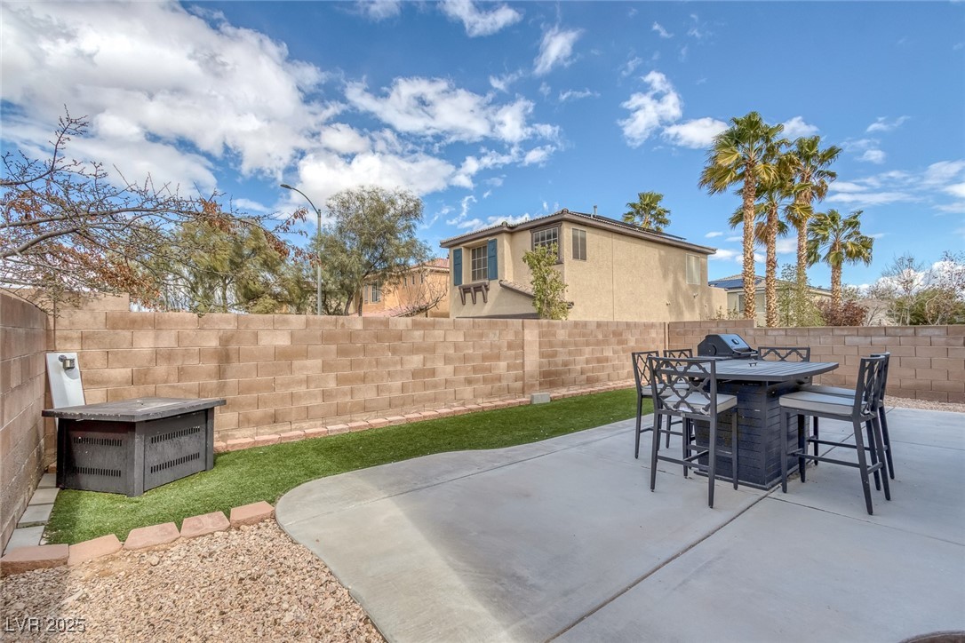 Las Vegas, Nevada, 89141, United States, 4 Bedrooms Bedrooms, ,3 BathroomsBathrooms,Residential,For Sale,1817862