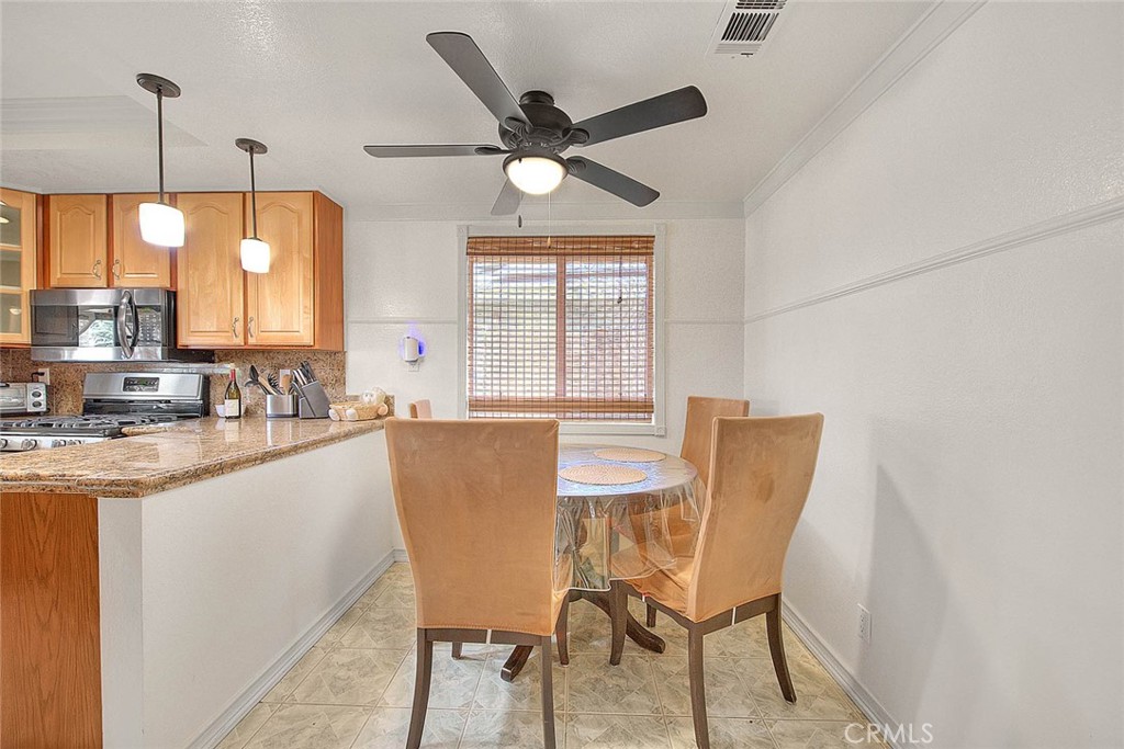 Loma Linda, California, 92354, United States, 4 Bedrooms Bedrooms, ,2 BathroomsBathrooms,Residential,For Sale,1841677