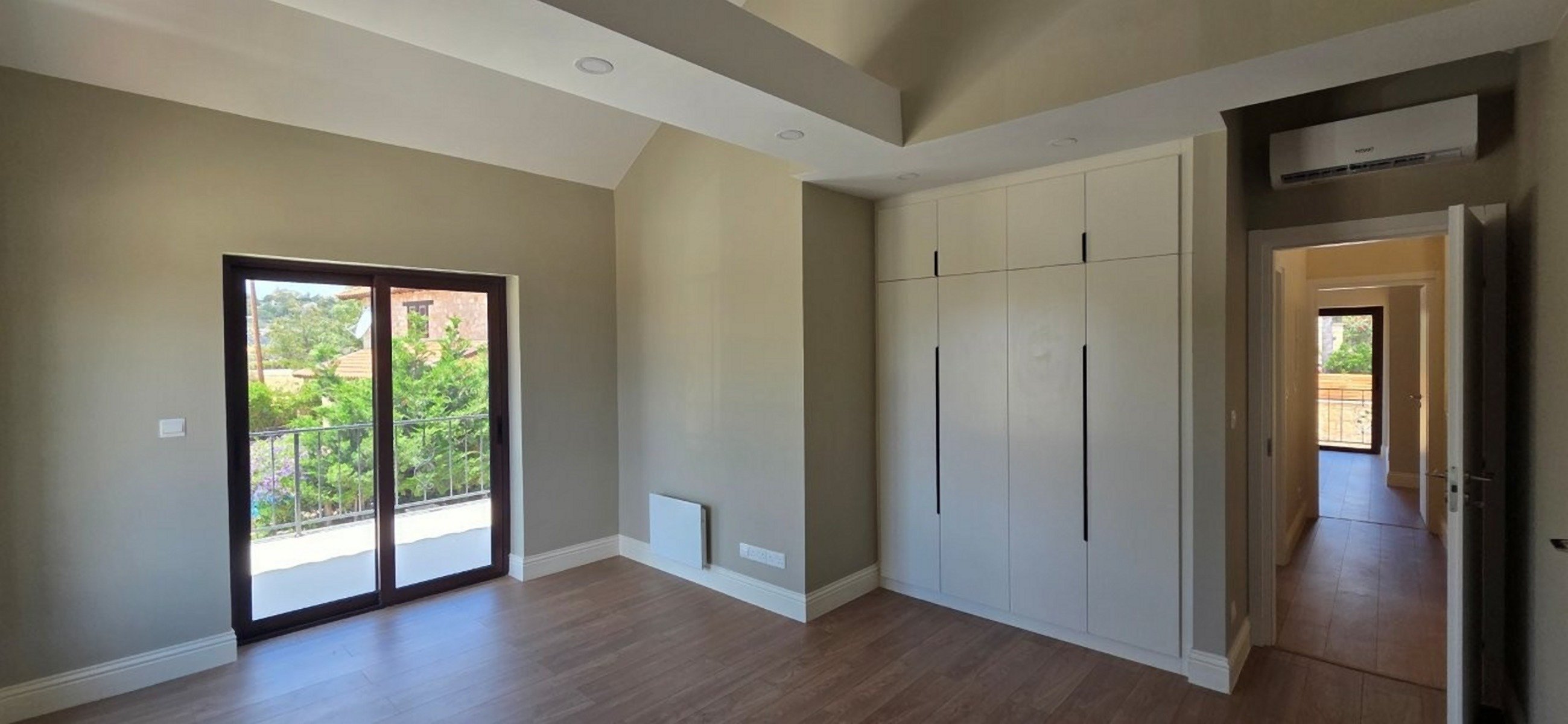  Four Bedroom Country Style Villa in Limassol Suburb - 物件實景