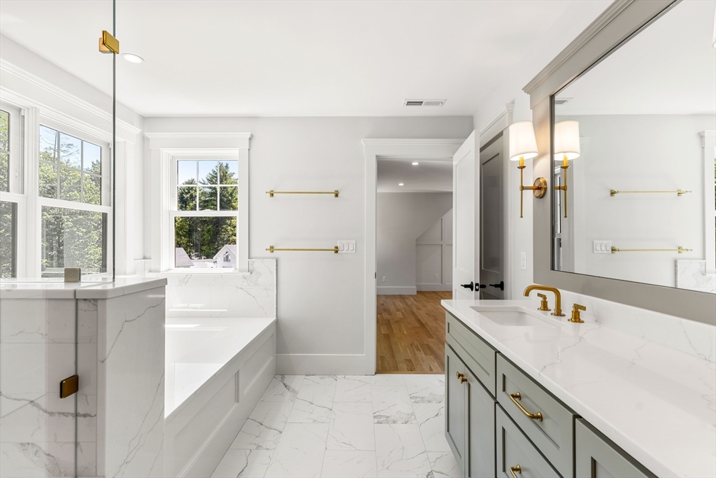 North Reading, Massachusetts, 01864, United States, 4 Bedrooms Bedrooms, ,3 BathroomsBathrooms,Residential,For Sale,1927425