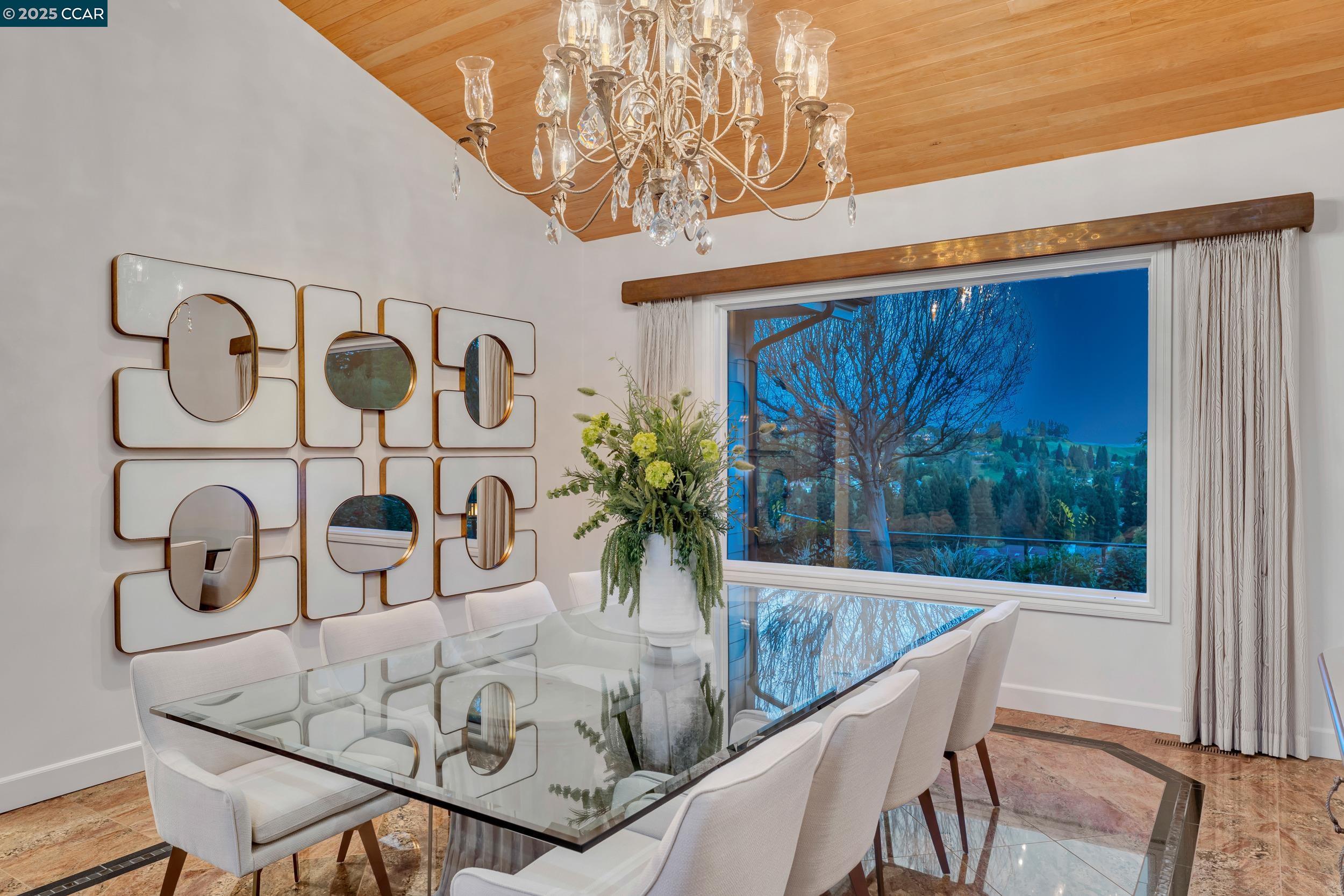 Danville, California, 94506, United States, 5 Bedrooms Bedrooms, ,6 BathroomsBathrooms,Residential,For Sale,1948518