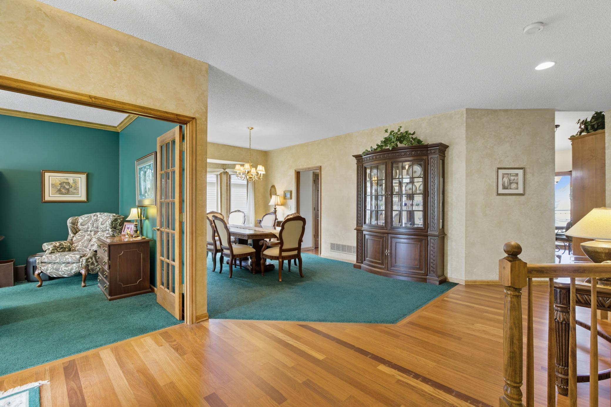 Plymouth, Minnesota, 55446, United States, 3 Bedrooms Bedrooms, ,2 BathroomsBathrooms,Residential,For Sale,1957891