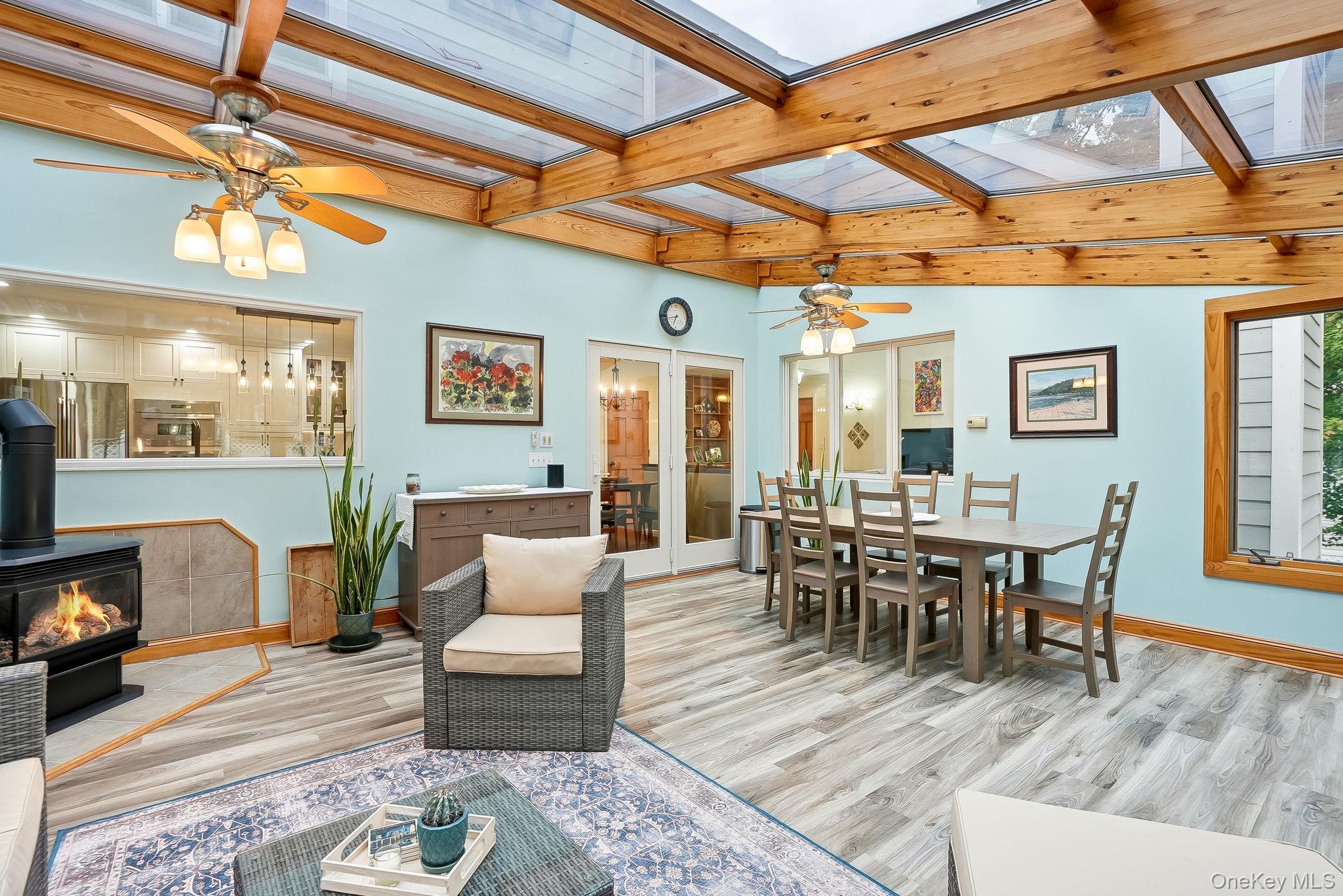 Cortlandt Manor, New York, 10567, United States, 4 Bedrooms Bedrooms, ,3 BathroomsBathrooms,Residential,For Sale,1987823