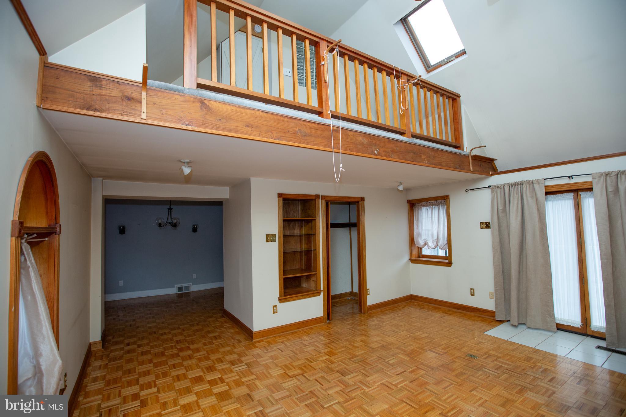 GLENSIDE, Pennsylvania, 19038, United States, 3 Bedrooms Bedrooms, ,3 BathroomsBathrooms,Residential,For Sale,2006101