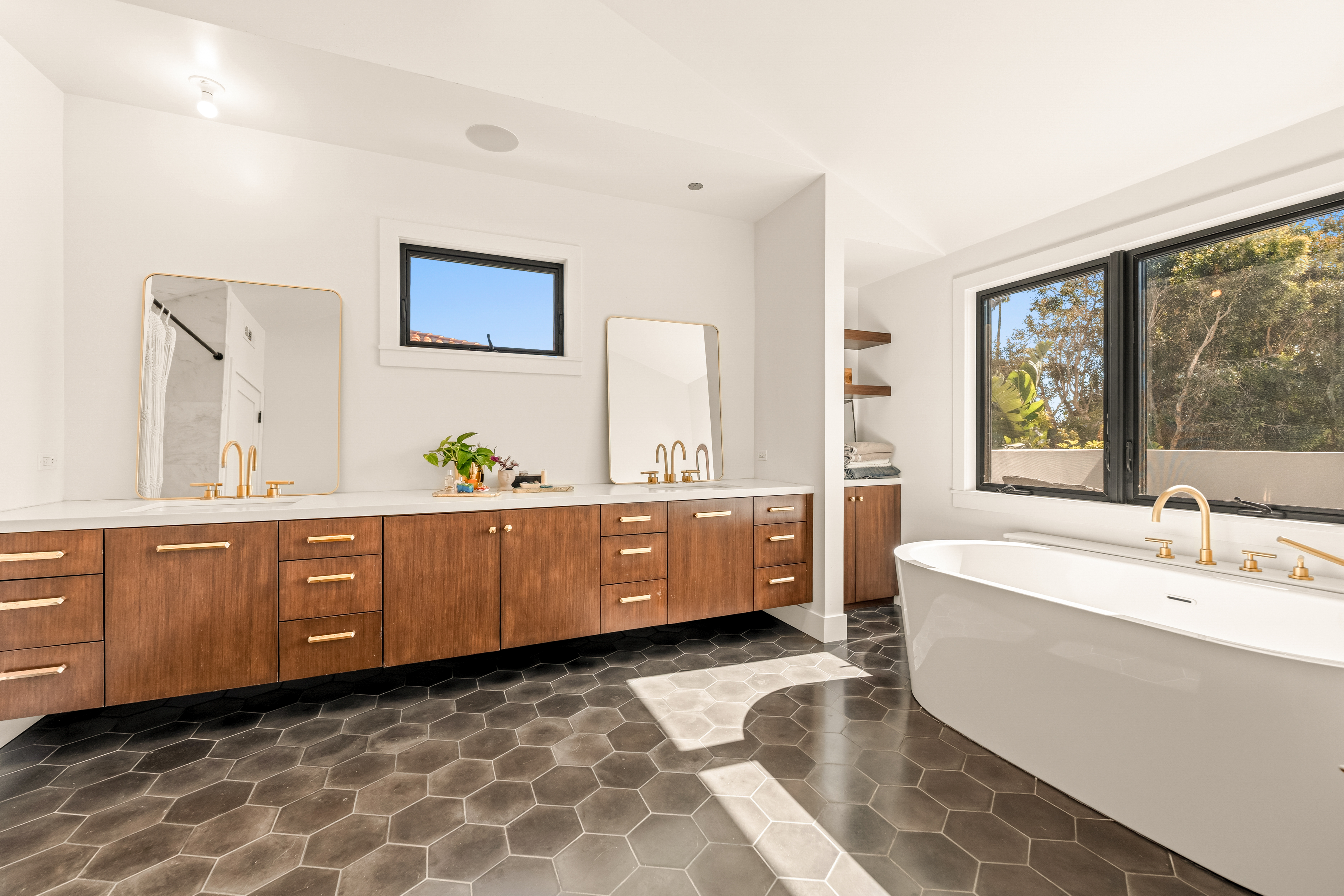  1302 Devon Lane, Ventura, CA 93001 - 物件實景