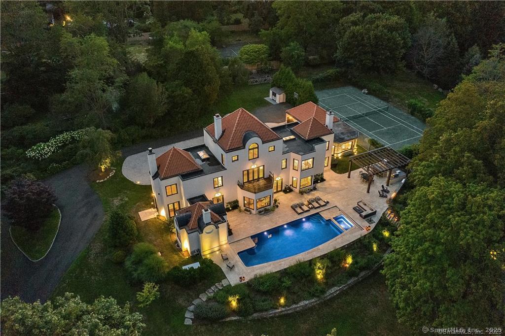 Westport, Connecticut, 06880, United States, 6 Bedrooms Bedrooms, ,7 BathroomsBathrooms,Residential,For Sale,1784417