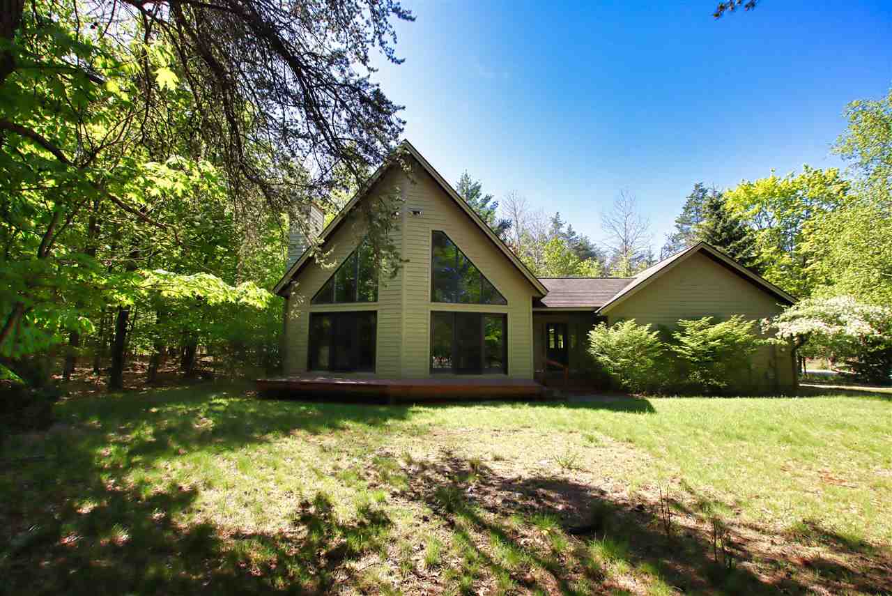 East Jordan, Michigan, 49727, United States, 3 Bedrooms Bedrooms, ,3 BathroomsBathrooms,Residential,For Sale,1804420