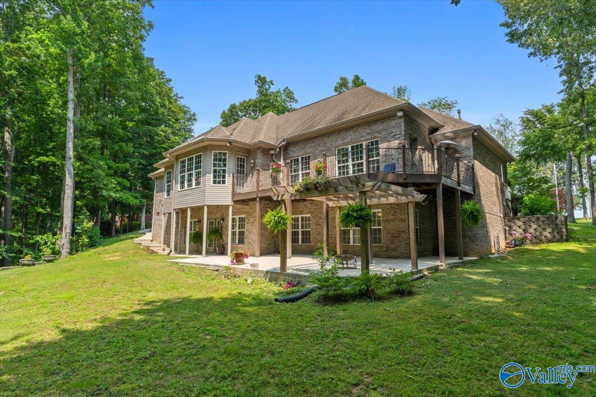 Hazel Green, Alabama, 35750, United States, 5 Bedrooms Bedrooms, ,4 BathroomsBathrooms,Residential,For Sale,1846923