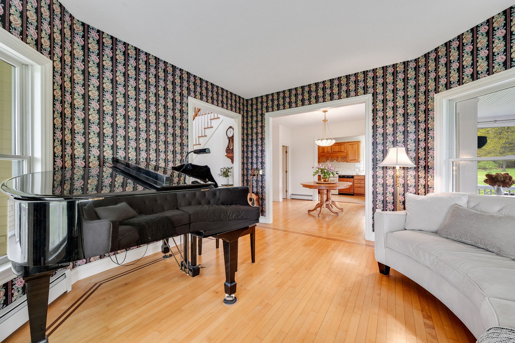  302 Ledge Hill Drive - 物件實景