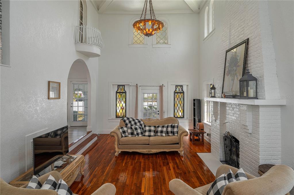 Winter Haven, Florida, 33880, United States, 4 Bedrooms Bedrooms, ,2 BathroomsBathrooms,Residential,For Sale,1954877