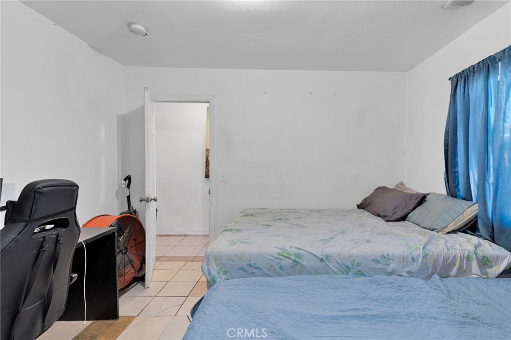 Redlands, California, 92374, United States, 5 Bedrooms Bedrooms, ,3 BathroomsBathrooms,Residential,For Sale,1987347