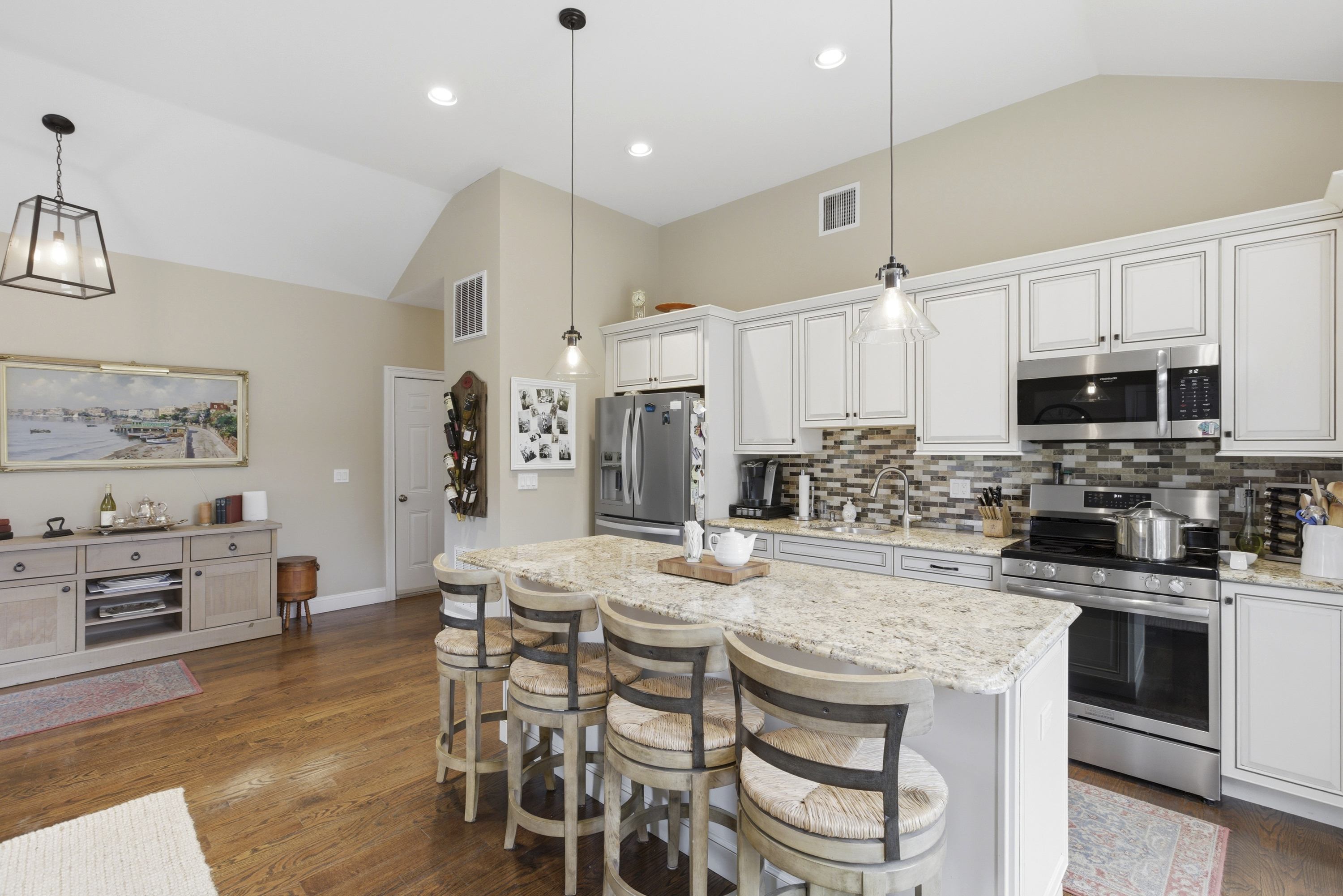  103 Pine Street, Port Jefferson Station, NY, 11776 - 物件實景