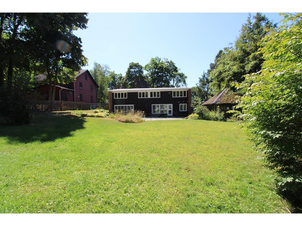 Burlington, Vermont, 05401, United States, 5 Bedrooms Bedrooms, ,2 BathroomsBathrooms,Residential,For Sale,1804397