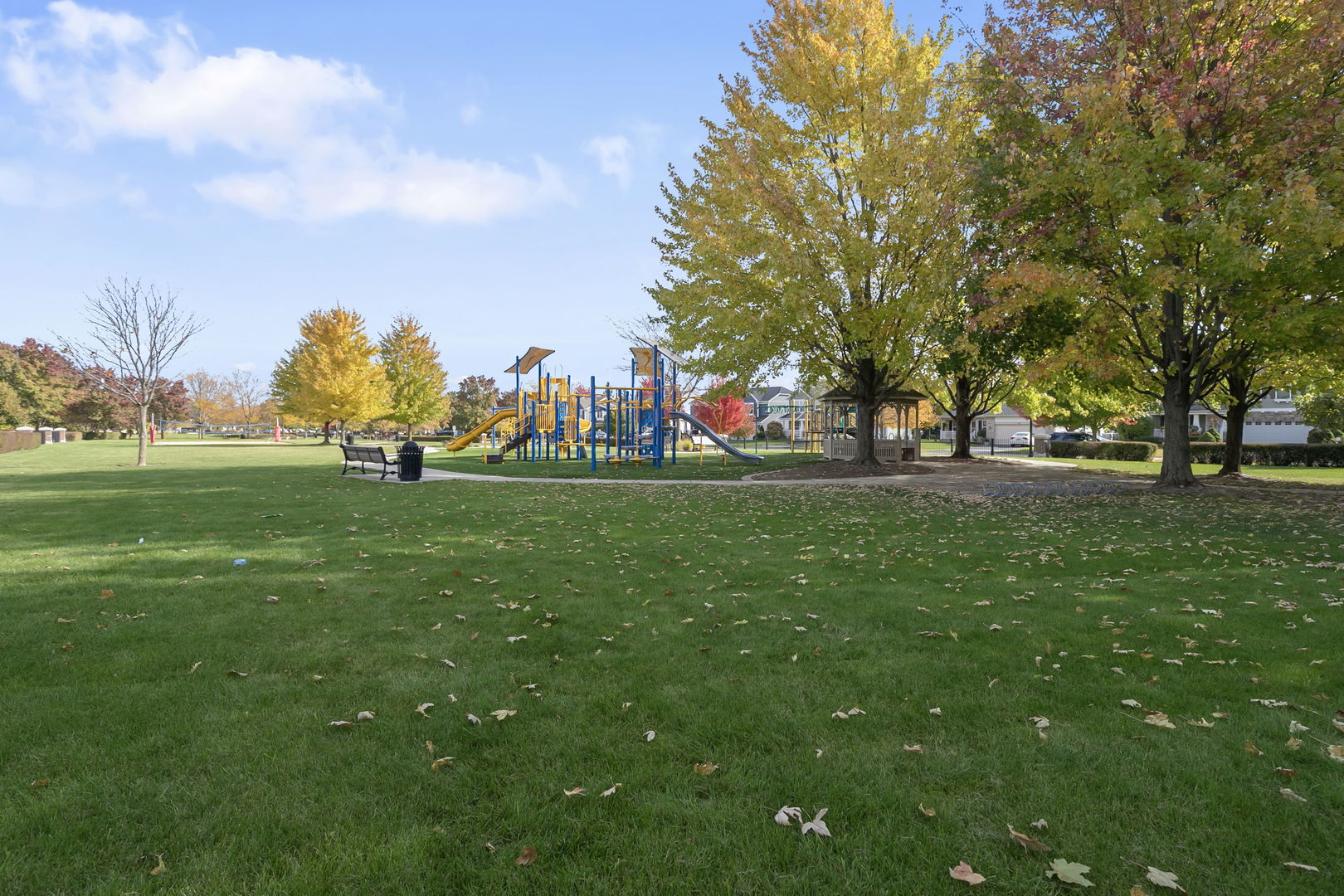 Antioch, Illinois, 60002, United States, 4 Bedrooms Bedrooms, ,4 BathroomsBathrooms,Residential,For Sale,1988029