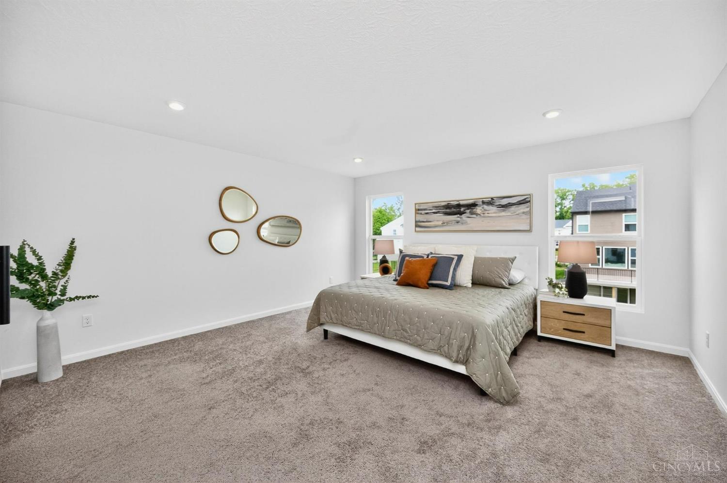 Turtle Creek Twp, Ohio, 45036, United States, 5 Bedrooms Bedrooms, ,4 BathroomsBathrooms,Residential,For Sale,1890162