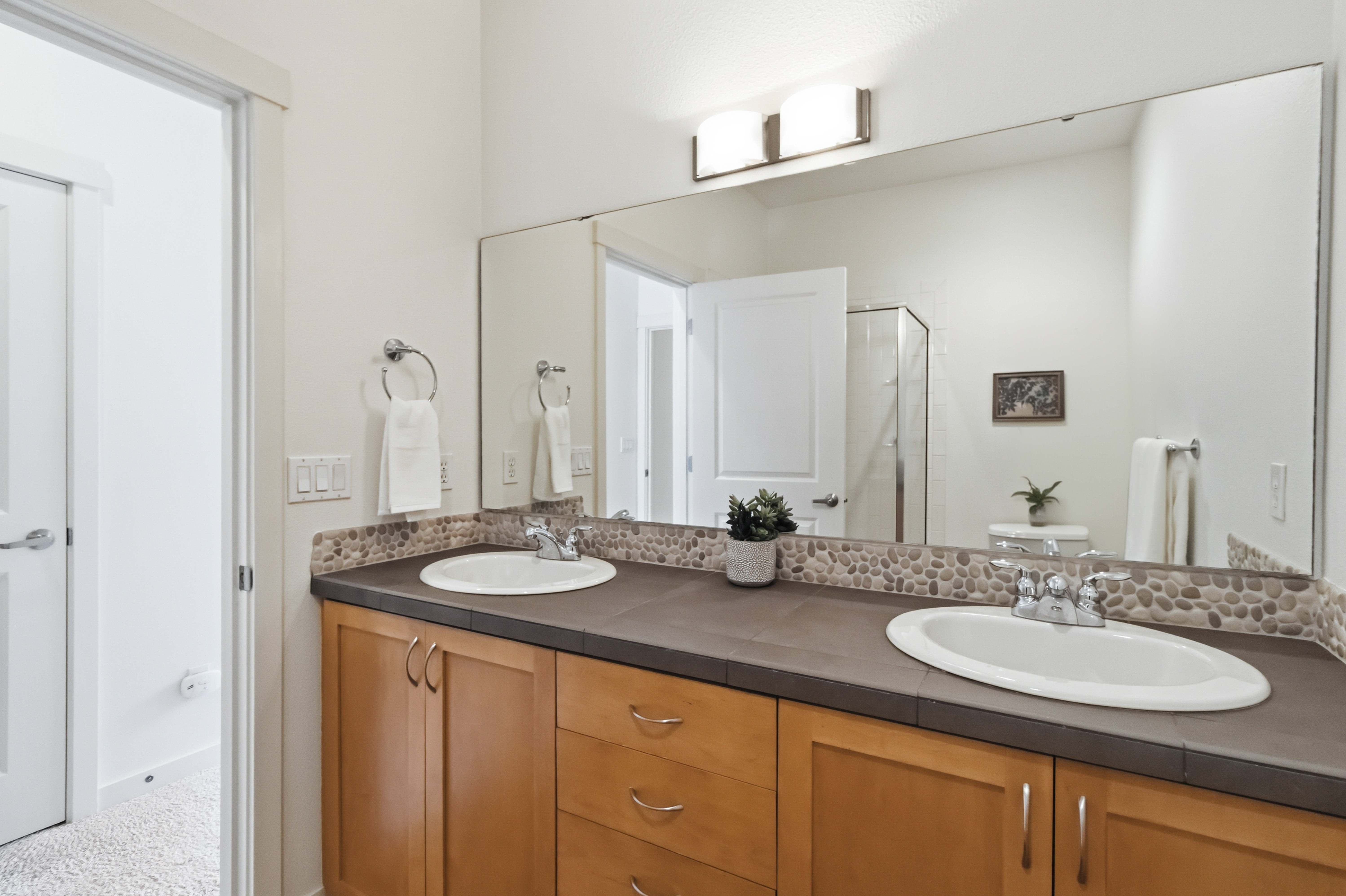  2225 Northwest Moraine Place, Issaquah, WA 98027 - 物件實景