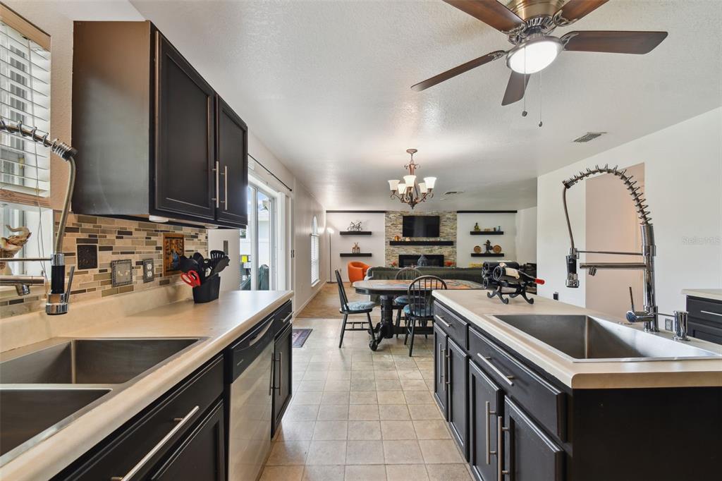 Land O Lakes, Florida, 34638, United States, 4 Bedrooms Bedrooms, ,4 BathroomsBathrooms,Residential,For Sale,1921134