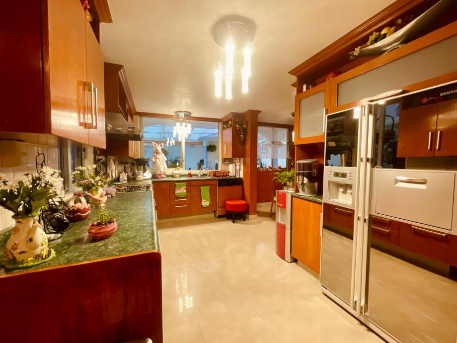 De los Flamencos, Huixquilucan, Estado de méxico, 52785, Mexico, 5 Bedrooms Bedrooms, ,3 BathroomsBathrooms,Residential,For Sale,De los Flamencos,1520386