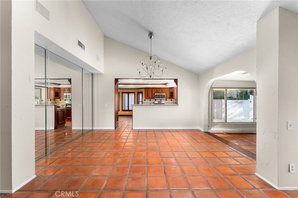 Redlands, California, 92373, United States, 4 Bedrooms Bedrooms, ,4 BathroomsBathrooms,Residential,For Sale,1995131