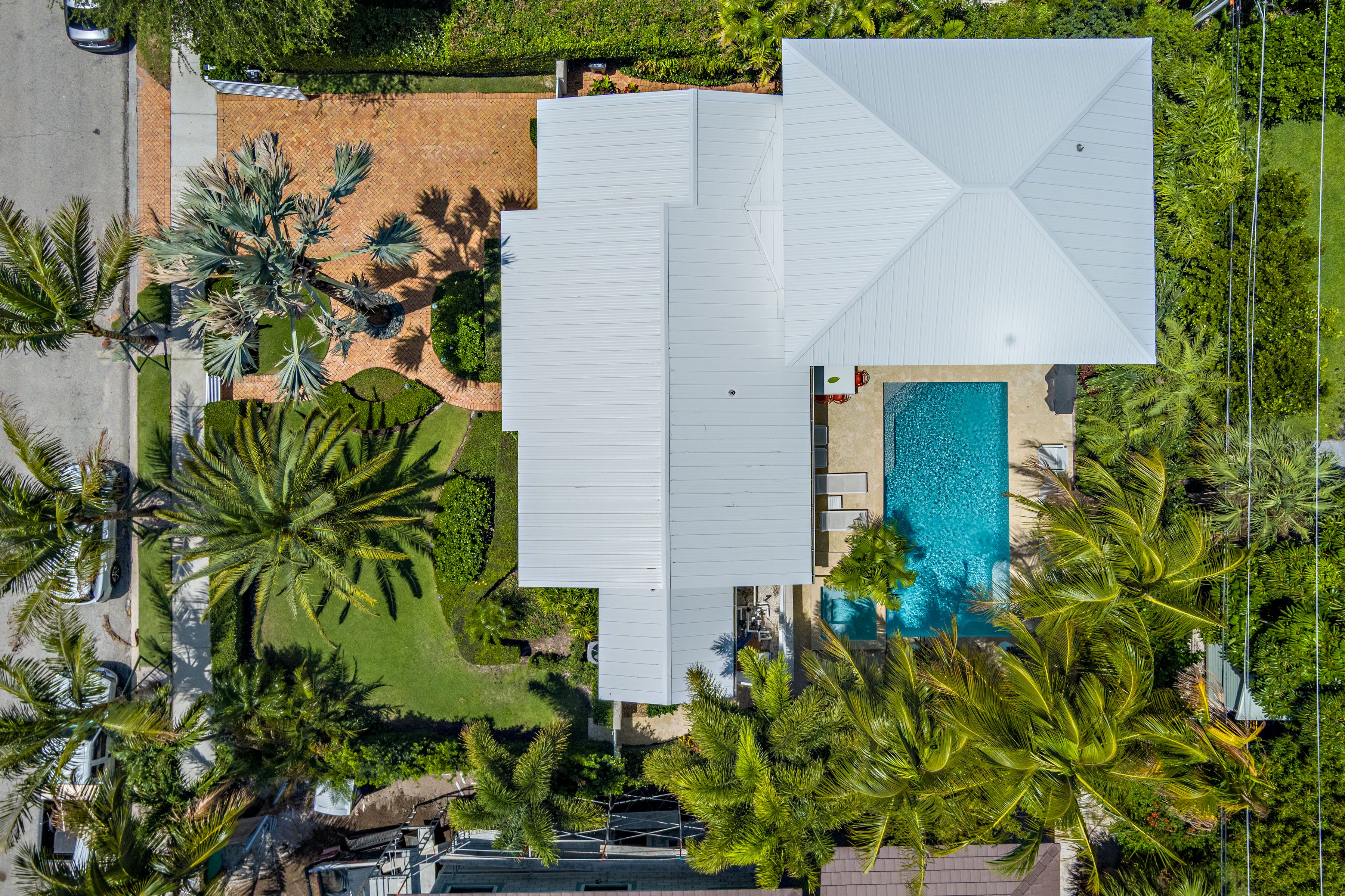  203 Arlington Road - 物件實景