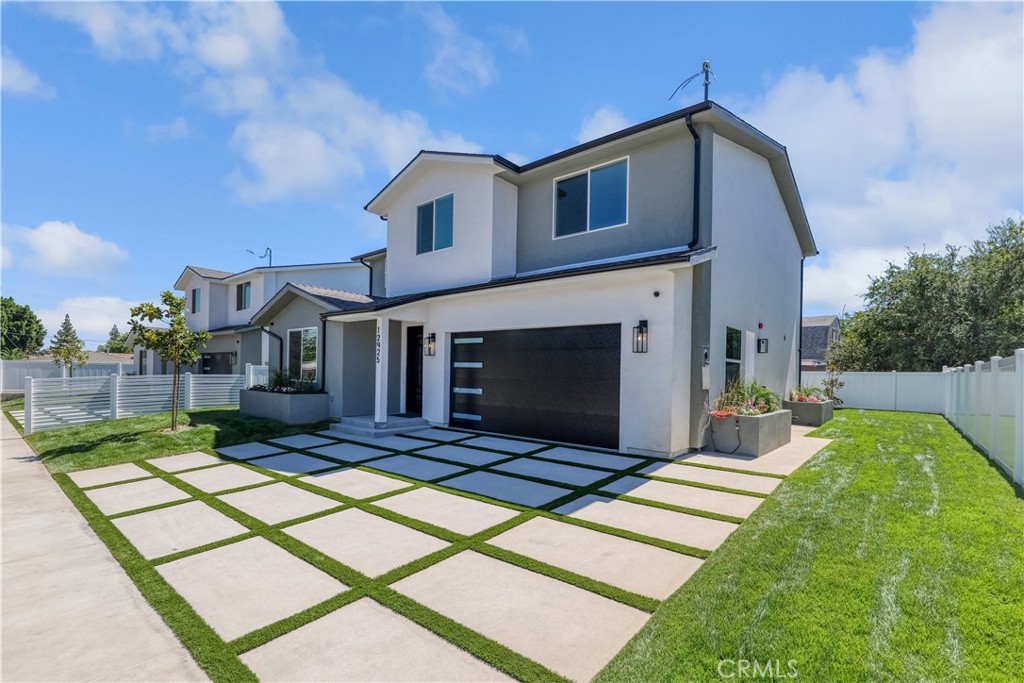 Sylmar, California, 91342, United States, 5 Bedrooms Bedrooms, ,3 BathroomsBathrooms,Residential,For Sale,1928478