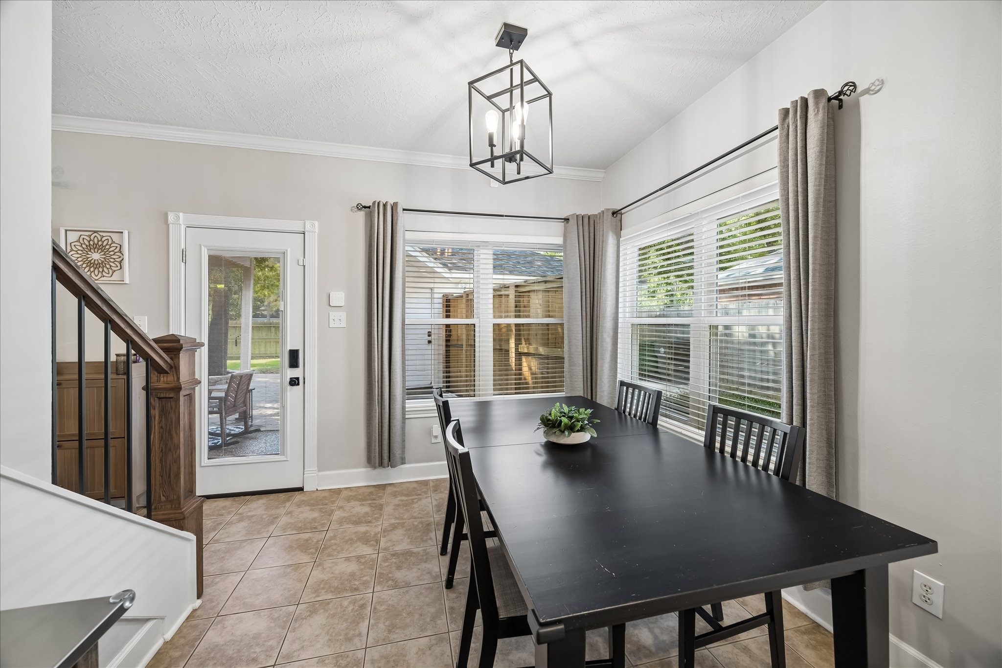  5127 Shady Maple Drive - 物件實景