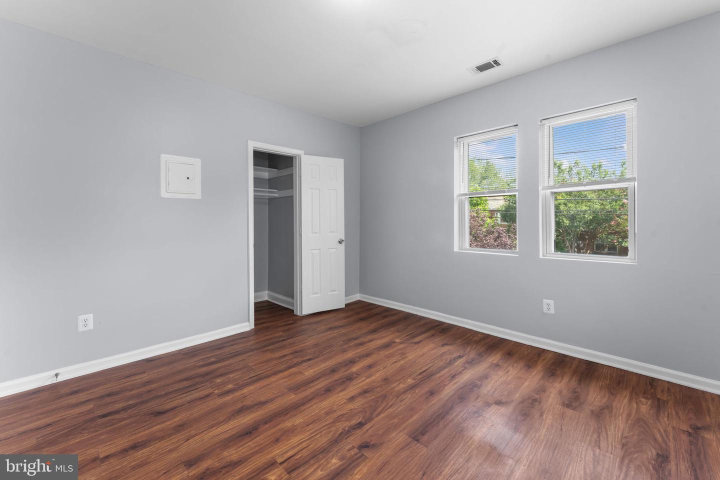Washington, District of Columbia, 20032, United States, ,Residential,For Sale,1906744