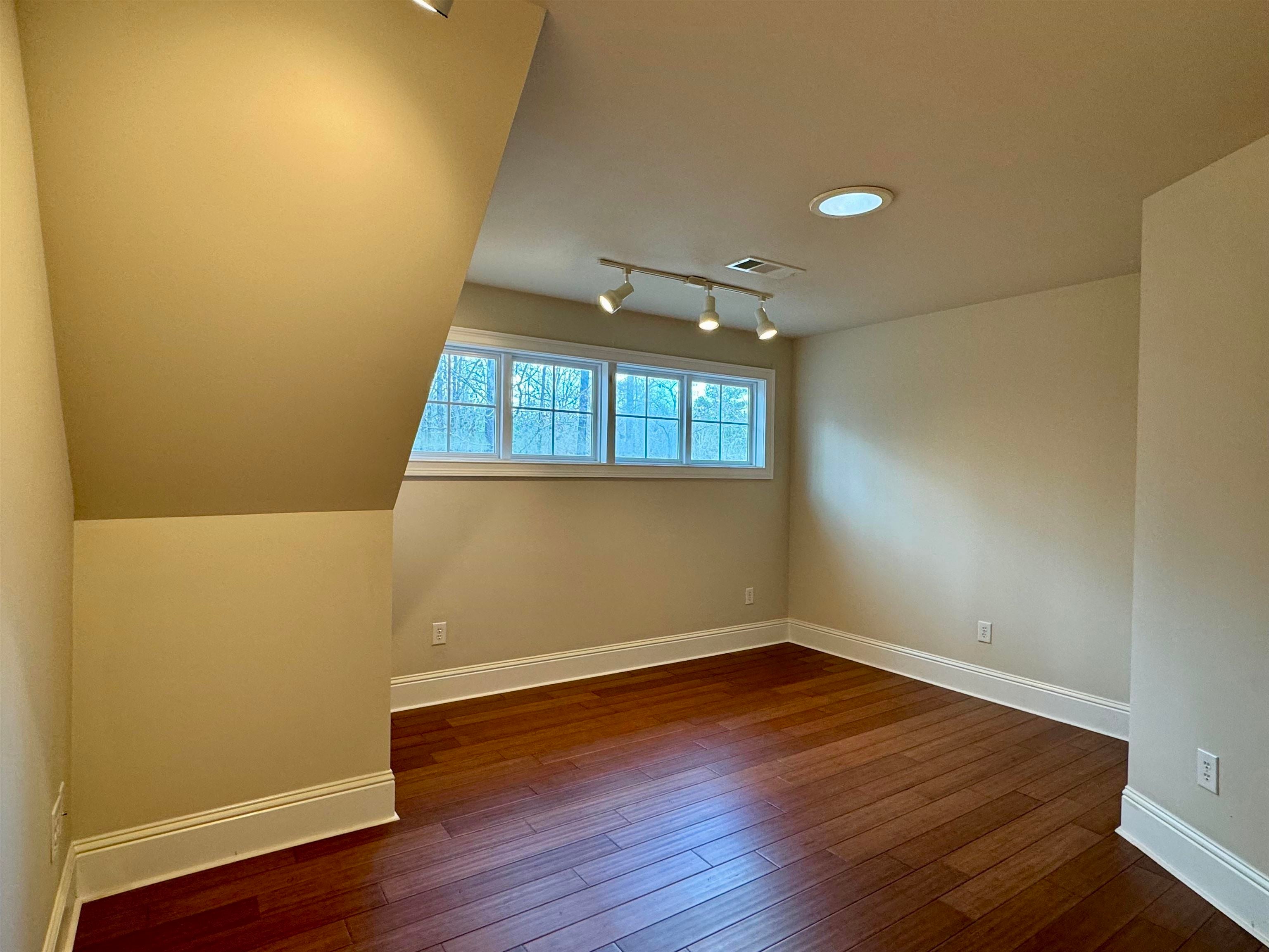 Greensboro, Georgia, 30642, United States, 3 Bedrooms Bedrooms, ,3 BathroomsBathrooms,Residential,For Sale,1949807