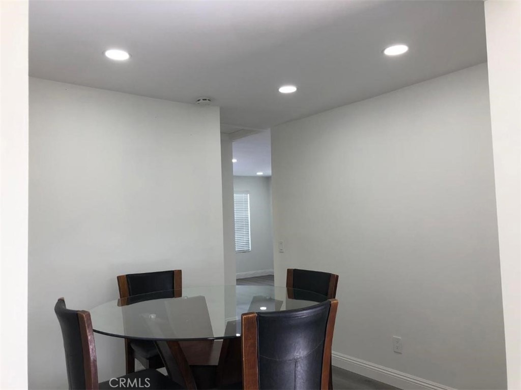 Los Angeles, California, 90044, United States, 2 Bedrooms Bedrooms, ,1 BathroomBathrooms,Residential,For Sale,2031472
