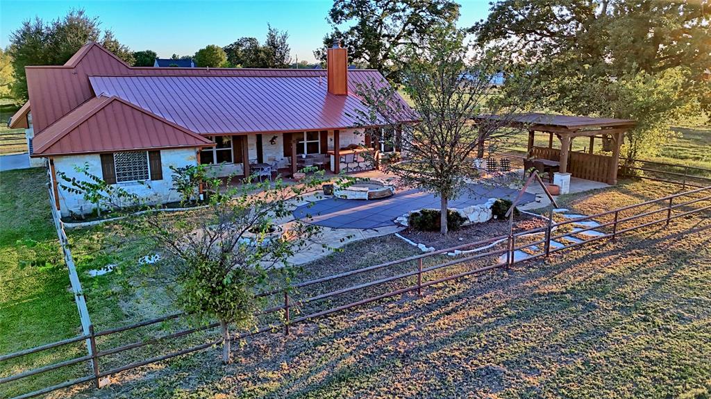 Paradise, Texas, 76073, United States, 4 Bedrooms Bedrooms, ,3 BathroomsBathrooms,Residential,For Sale,1982830