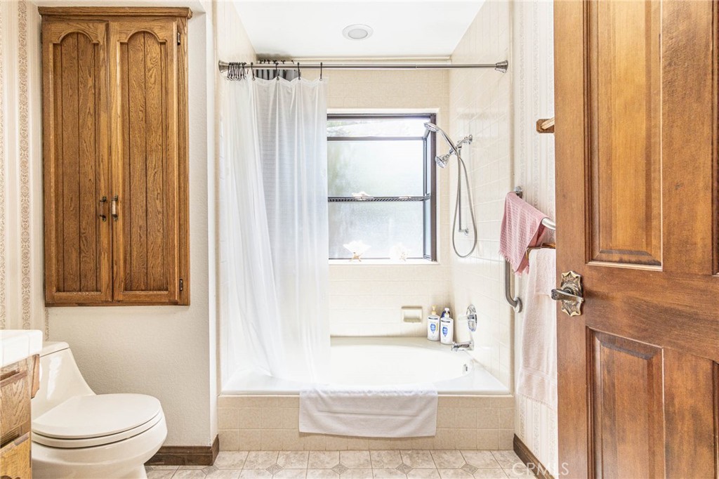 Hesperia, California, 92345, United States, 3 Bedrooms Bedrooms, ,3 BathroomsBathrooms,Residential,For Sale,1923948