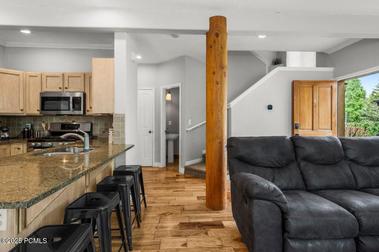 Park City, Utah, 84098, United States, 3 Bedrooms Bedrooms, ,3 BathroomsBathrooms,Residential,For Sale,1826988