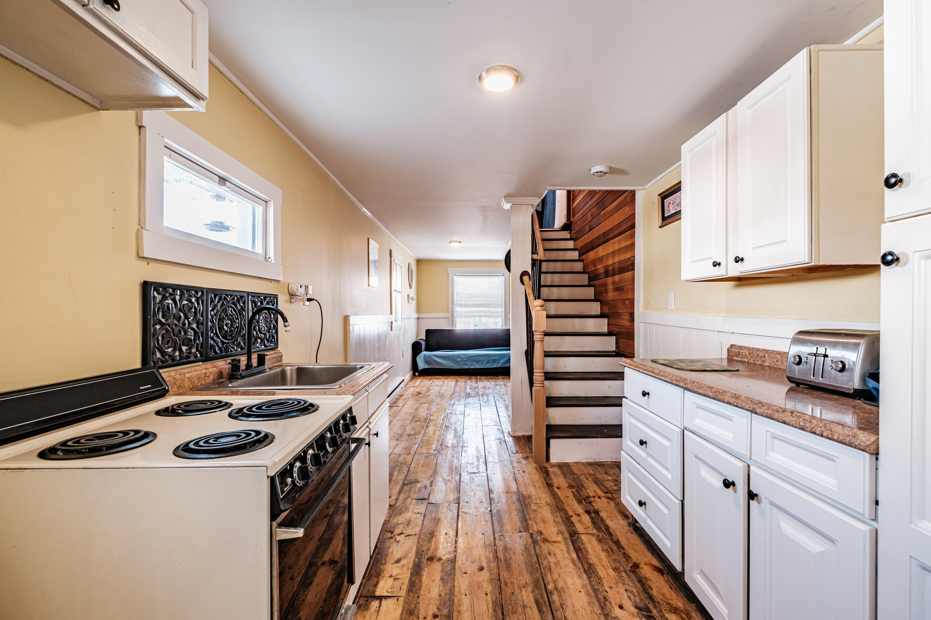 Old Orchard Beach, Maine, 04064, United States, ,3 BathroomsBathrooms,Residential,For Sale,2020912