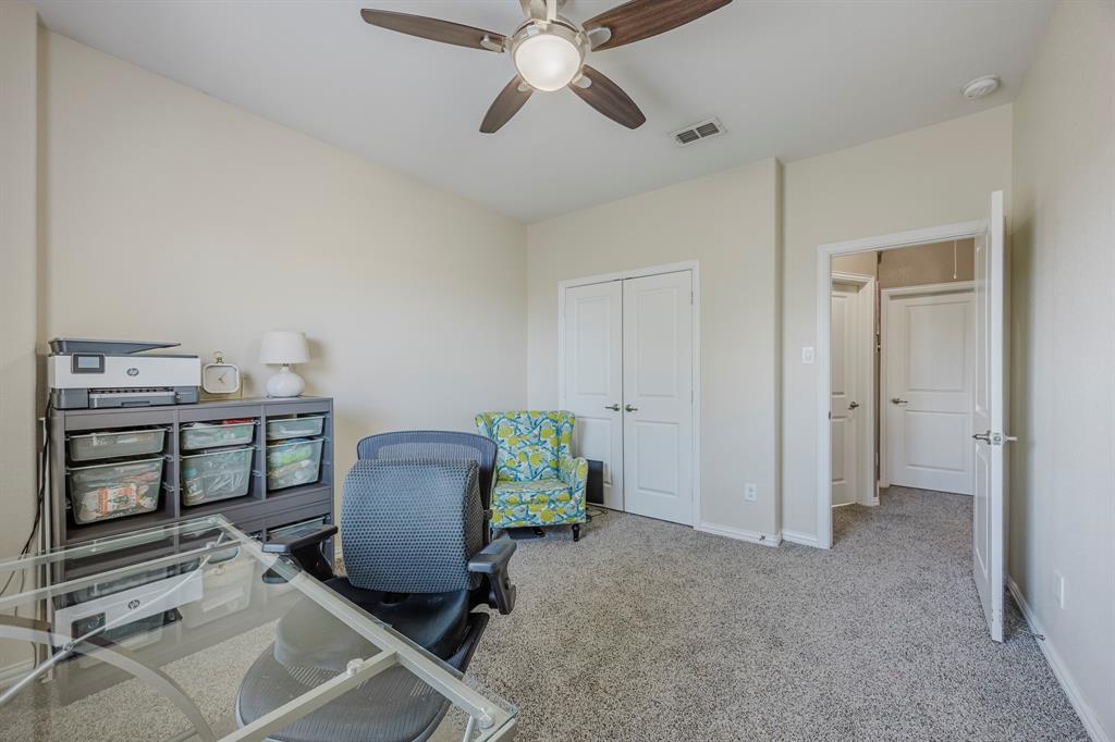 Fort Worth, Texas, 76244, United States, 4 Bedrooms Bedrooms, ,4 BathroomsBathrooms,Residential,For Sale,1860641