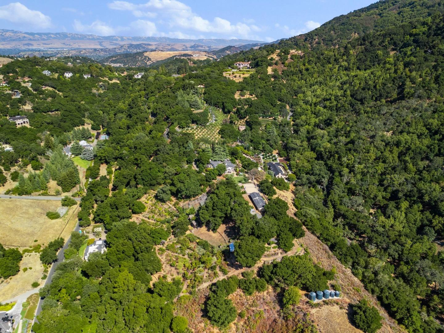 Los Gatos, California, 95032, United States, 4 Bedrooms Bedrooms, ,4 BathroomsBathrooms,Residential,For Sale,1918329