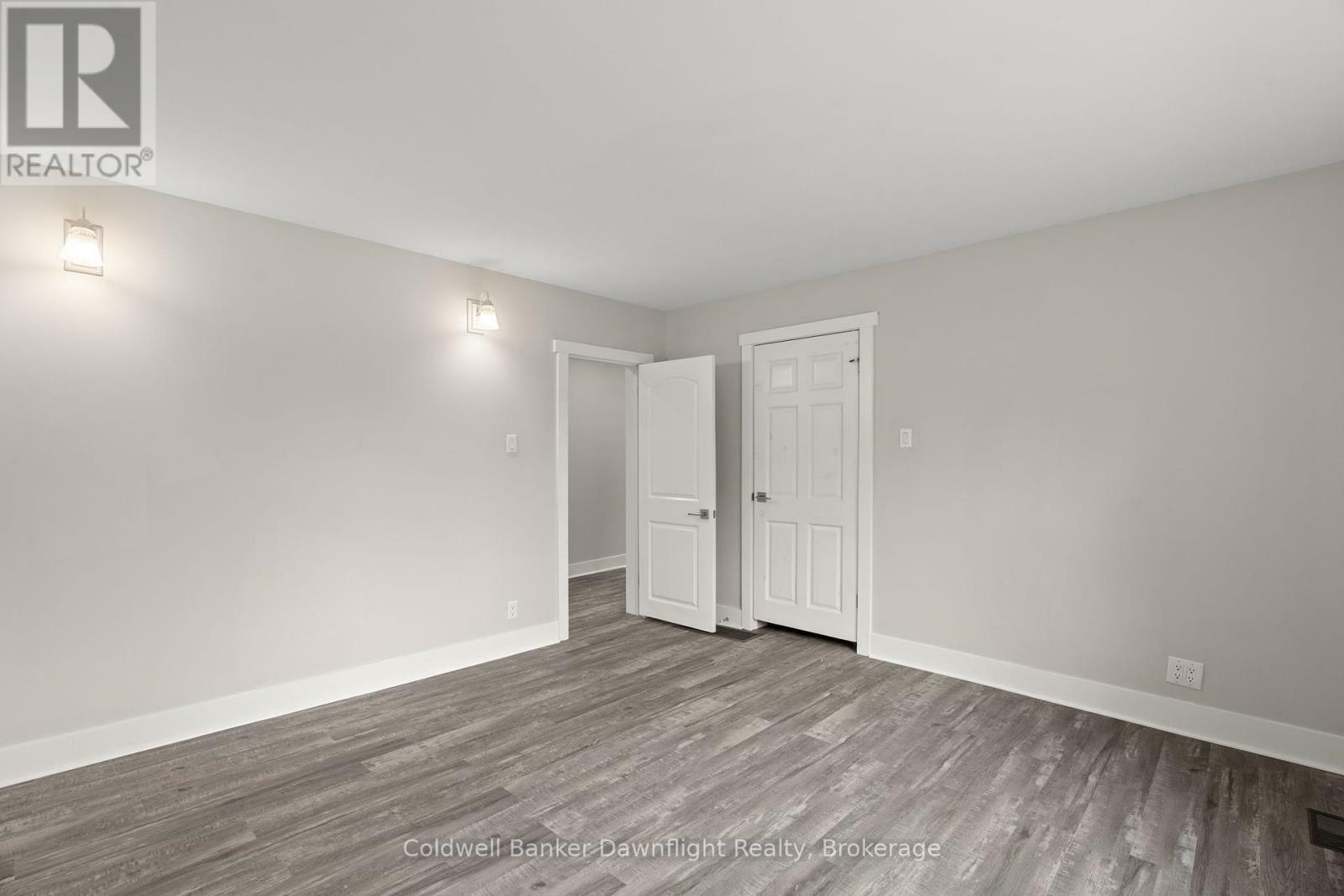 HURON EAST (SEAFORTH), Ontario, N0K 1W0, CA, 3 Bedrooms Bedrooms, ,2 BathroomsBathrooms,Residential,For Sale,1837892