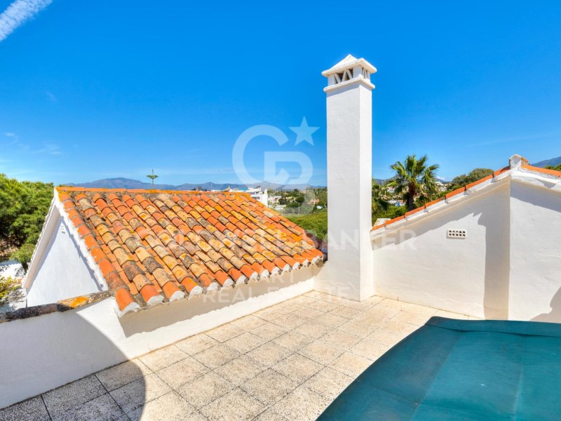 Estepona, Andalusia, ES, 2 Bedrooms Bedrooms, ,2 BathroomsBathrooms,Residential,For Sale,1827063
