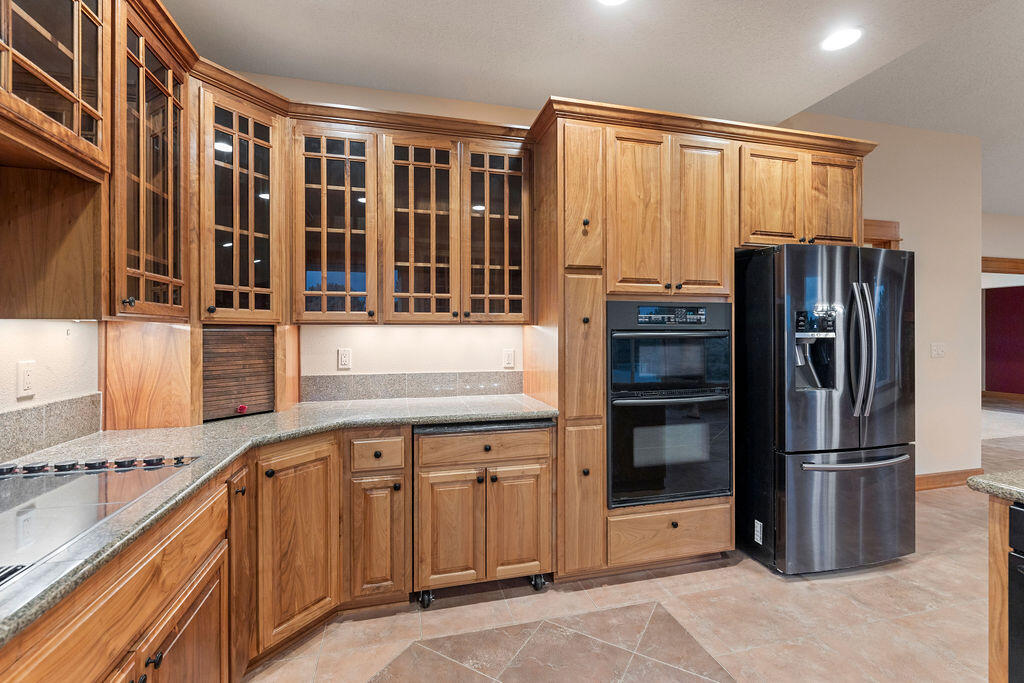 Prineville, Oregon, 97754, United States, 4 Bedrooms Bedrooms, ,3 BathroomsBathrooms,Residential,For Sale,1896038