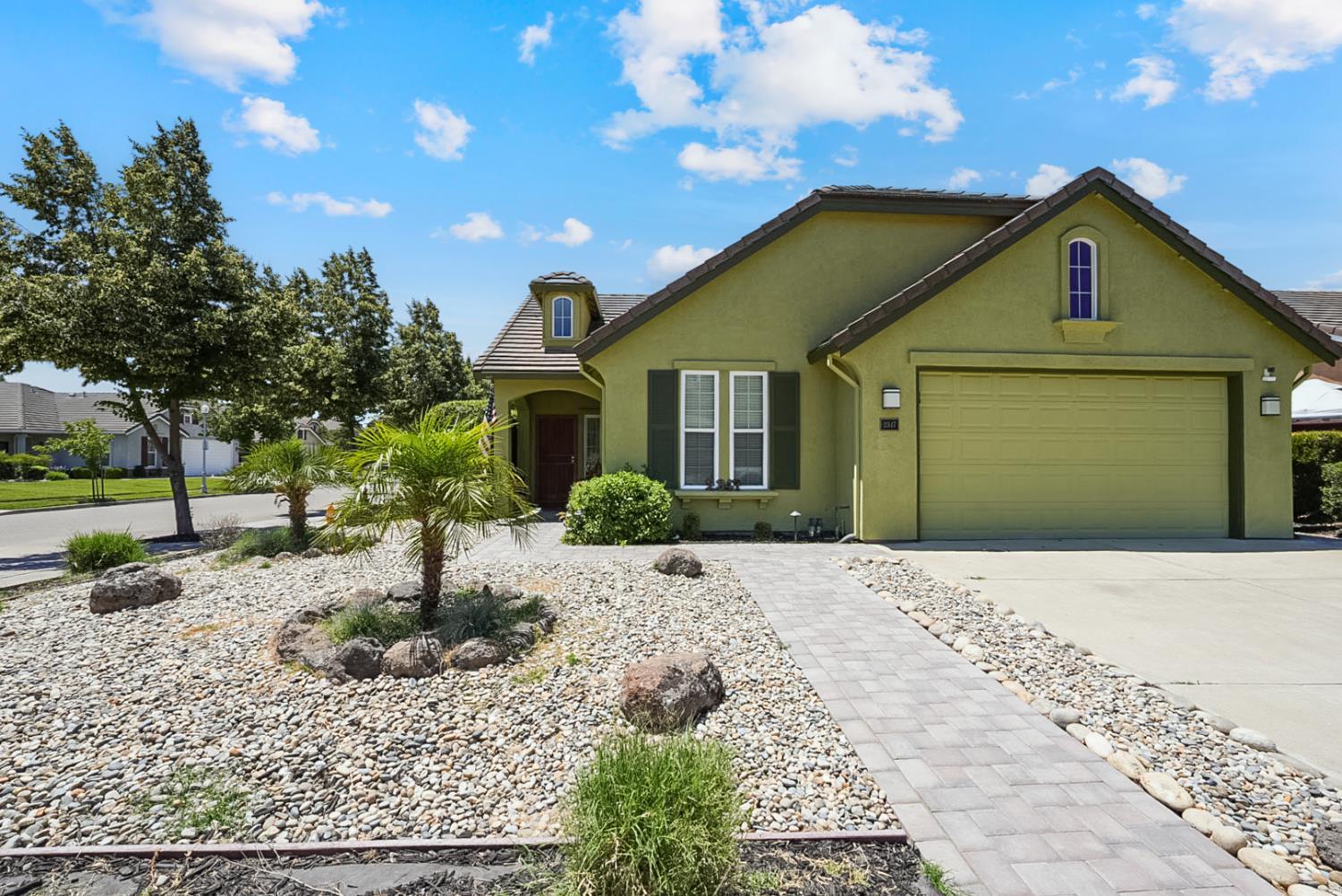 Lodi, California, 95242, United States, 4 Bedrooms Bedrooms, ,2 BathroomsBathrooms,Residential,For Sale,1928758