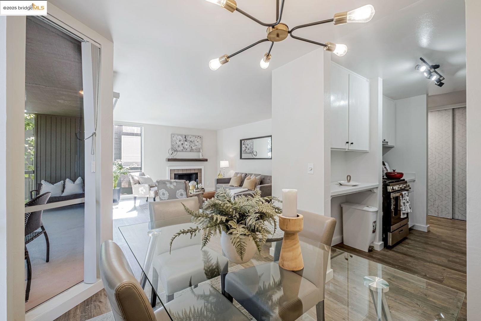 Berkeley, California, 94709, United States, 1 Bedroom Bedrooms, ,1 BathroomBathrooms,Residential,For Sale,1993216